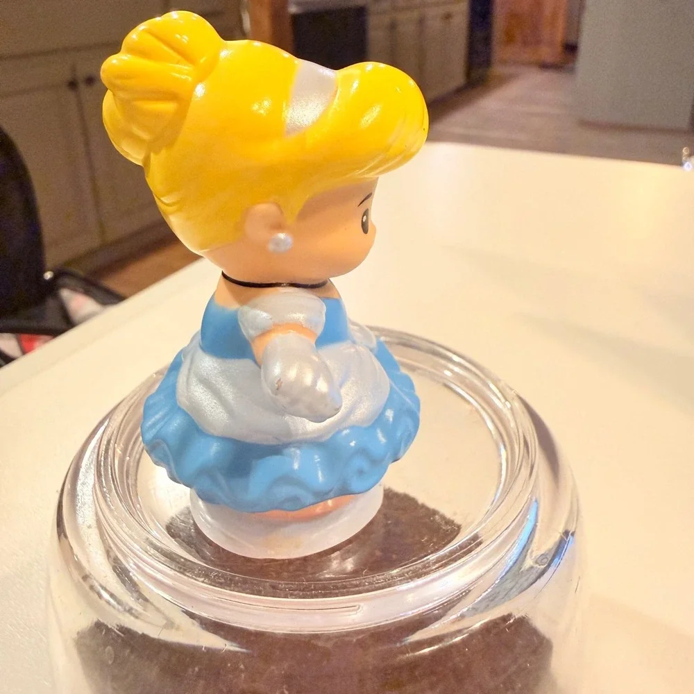 Fisher-Price‎ Little People Cinderella Disney Princess Kids Blue Good 2015 Bird